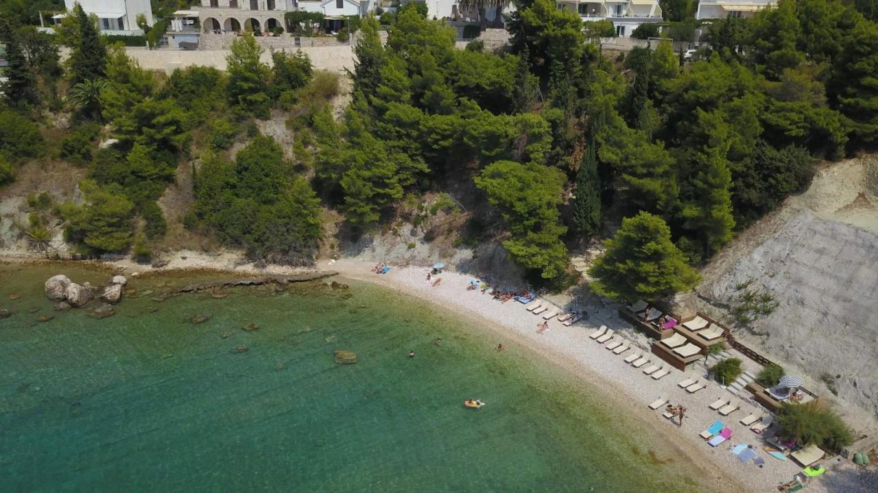 Apartments Tatjana Dominis ฮวาร์ ภายนอก รูปภาพ